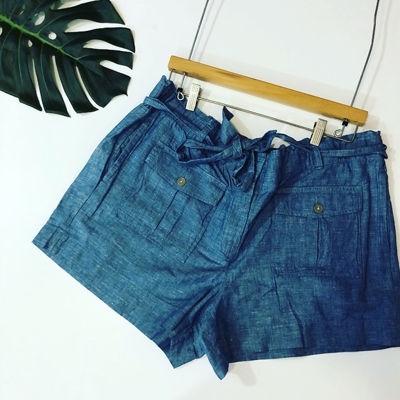 LOFT Pants - Loft blue denim linen tie waist shorts size 16
